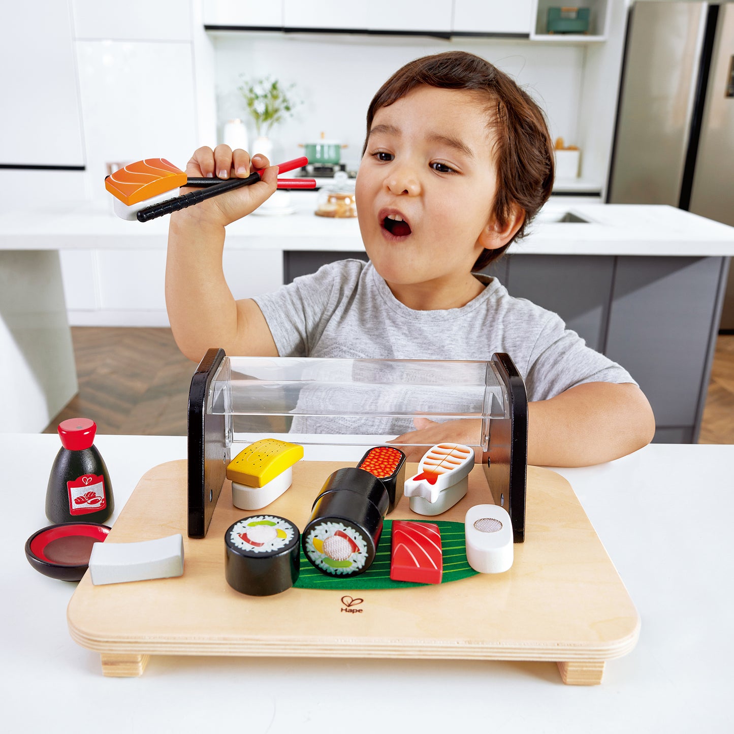 Jucarie din lemn pentru copii - Sushi (13 piese)