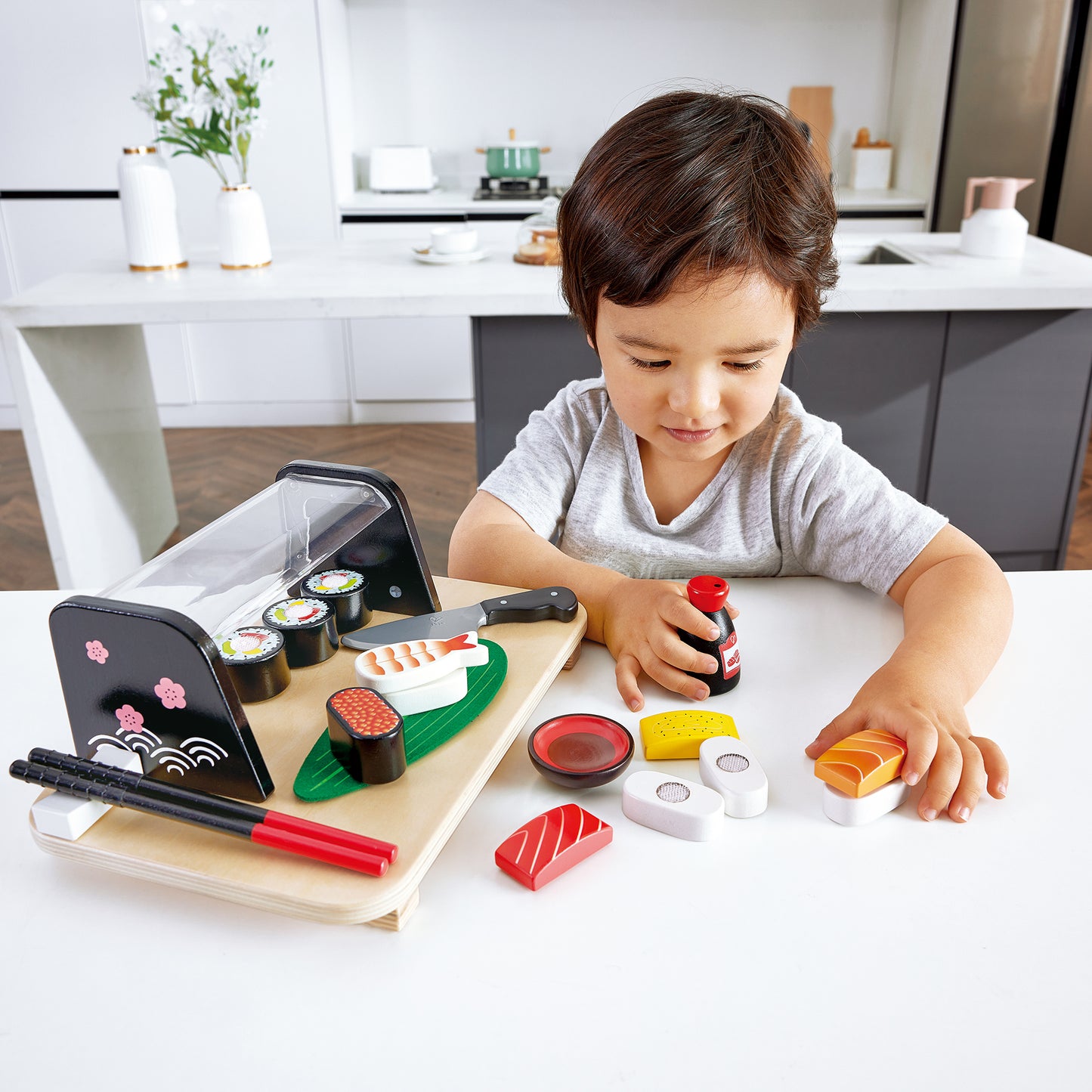 Jucarie din lemn pentru copii - Sushi (13 piese)