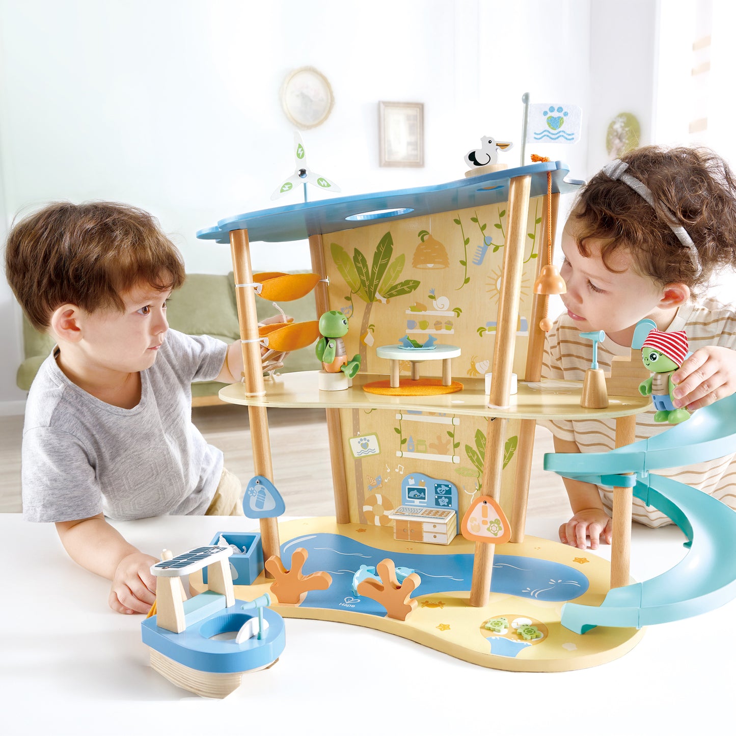Jucarie din lemn - Set de joaca salvarea oceanelor (48 piese)