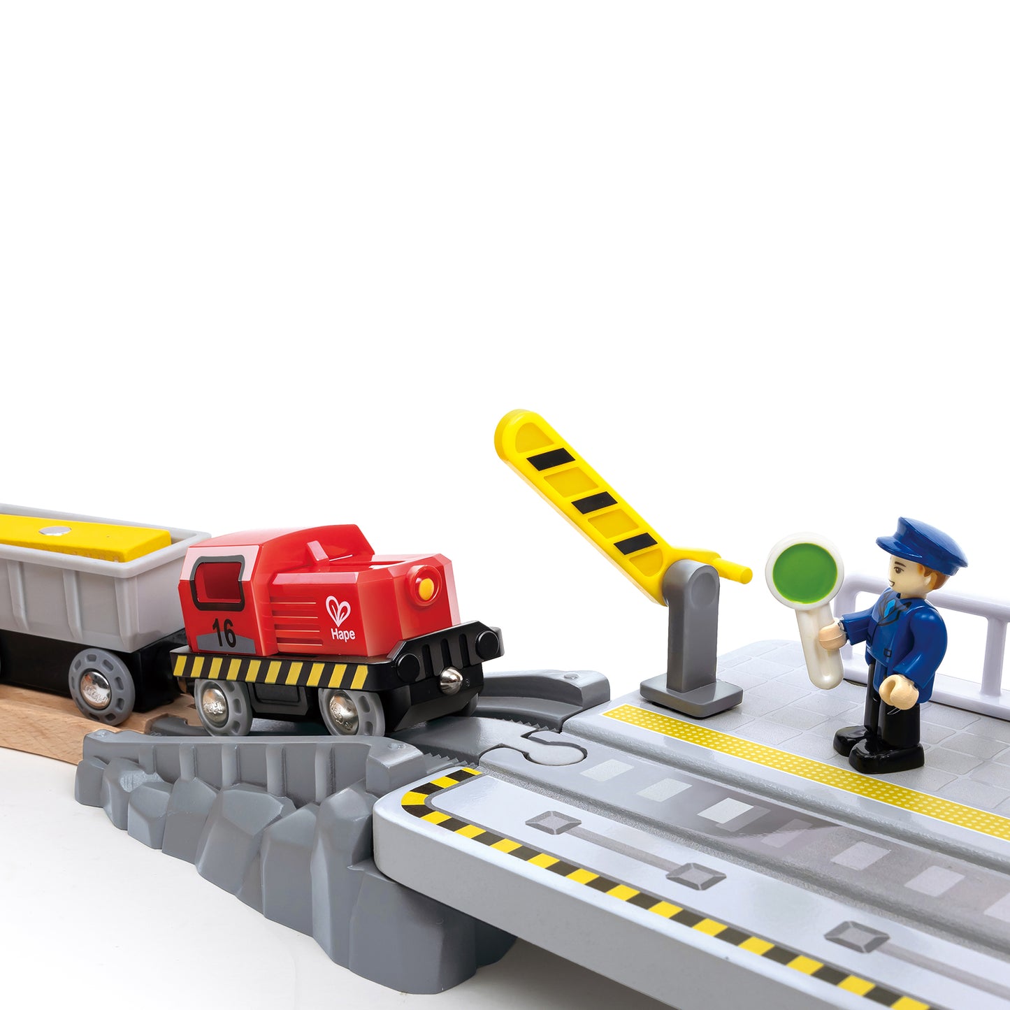 Jucarie din lemn - Set de transport maritim si feroviar (38 piese)