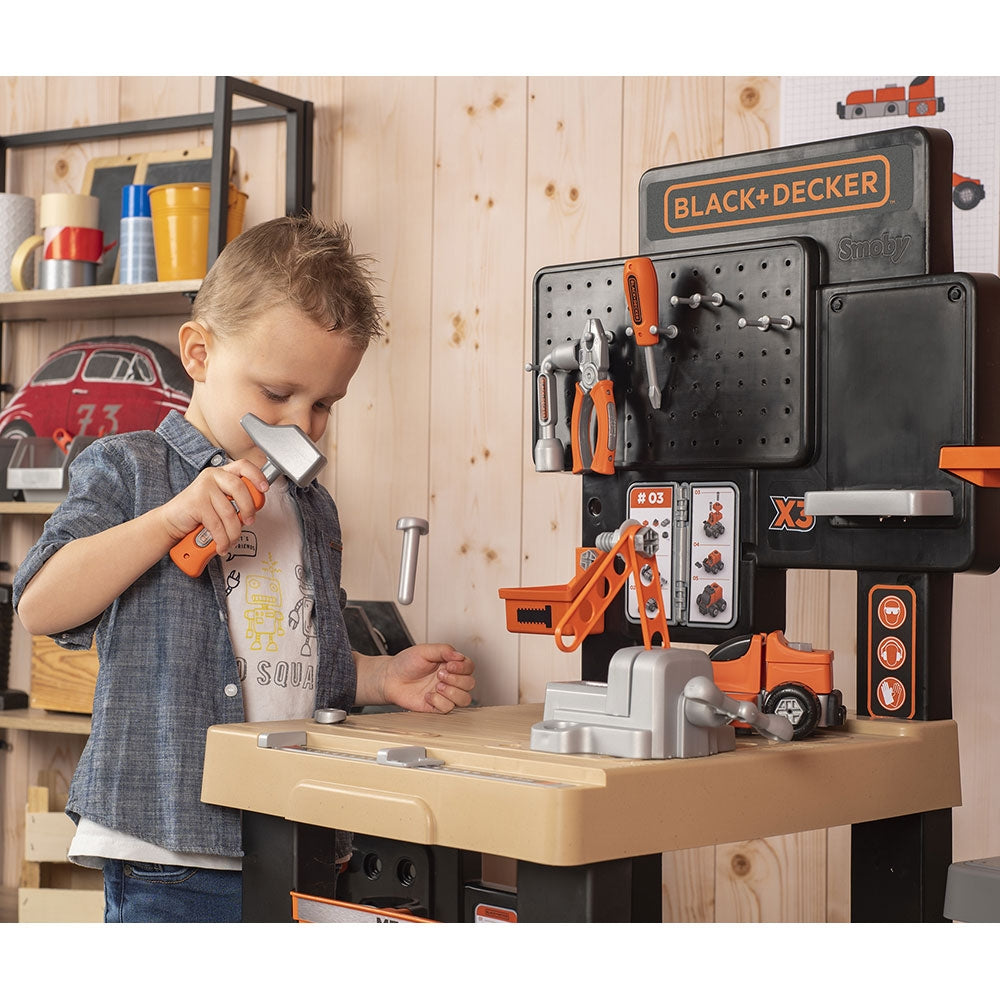 Atelier Smoby Black & Decker Mega Center