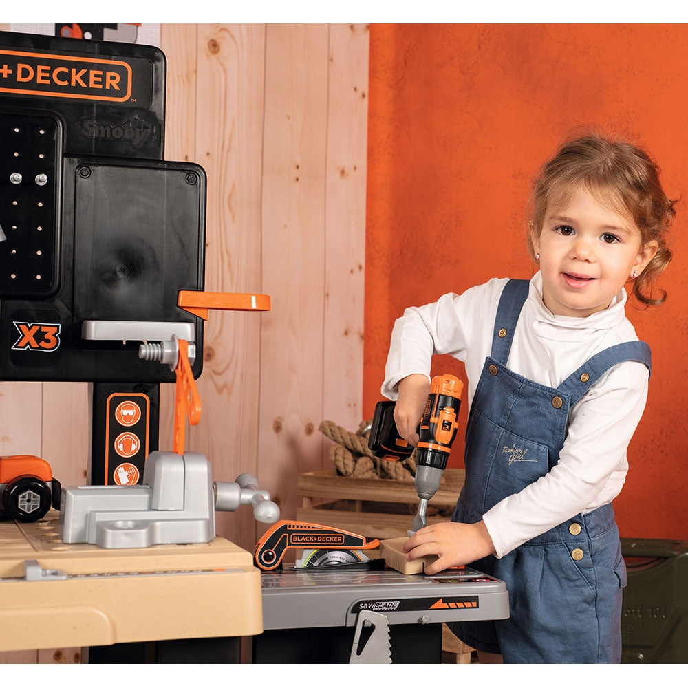 Atelier Smoby Black & Decker Mega Center