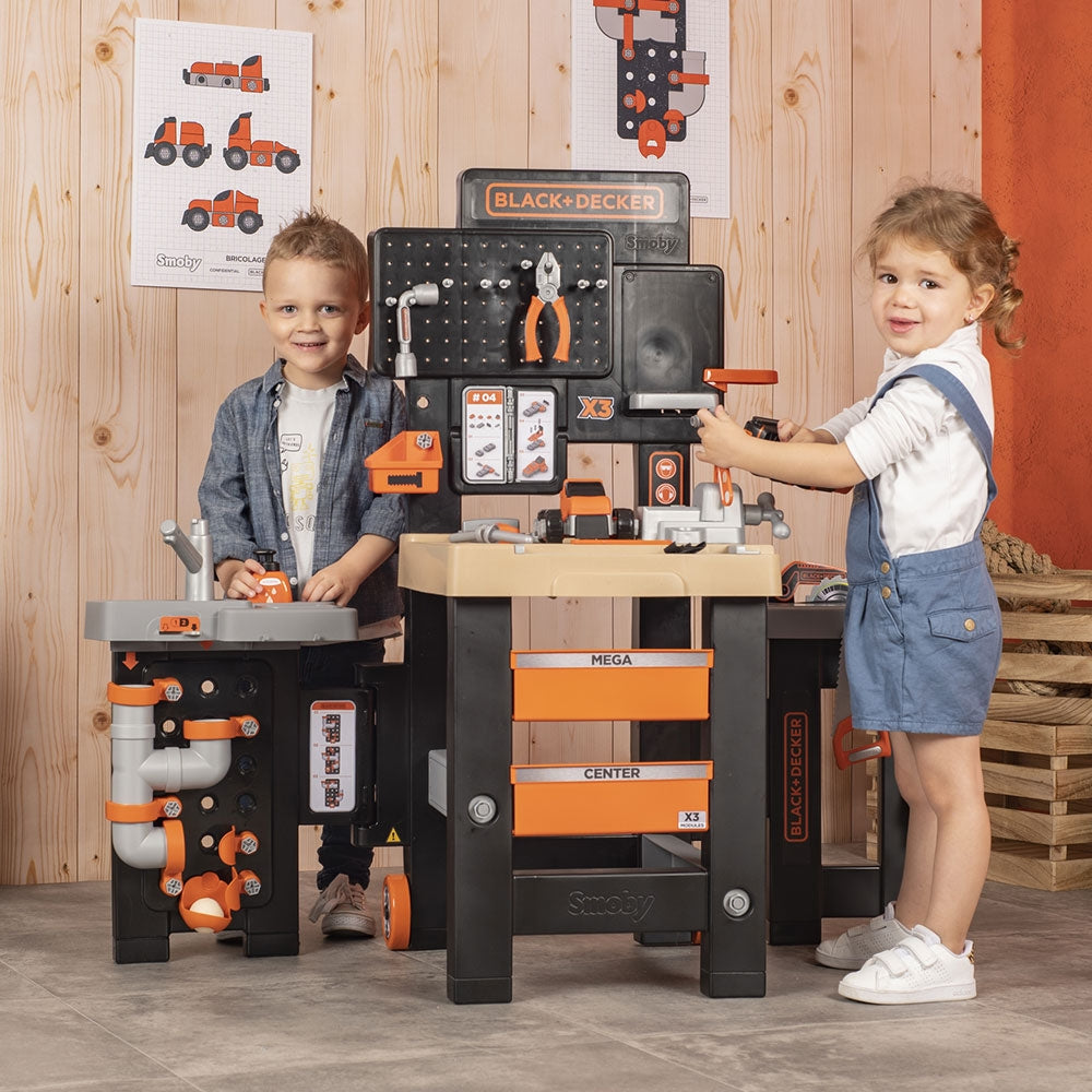 Atelier Smoby Black & Decker Mega Center