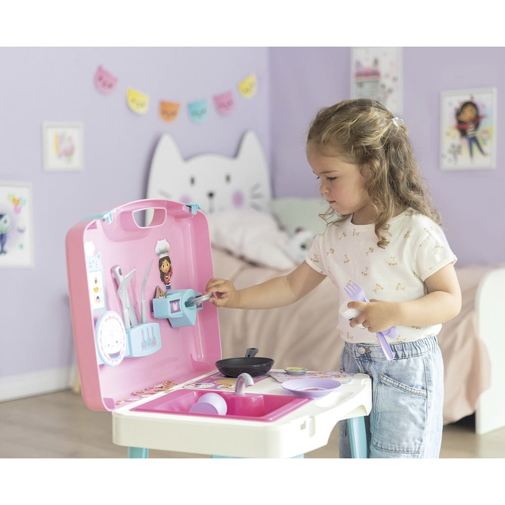 Bucatarie Smoby Gabby Kitchen cu 16 accesorii