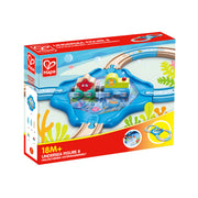 Jucarie din lemn - Tren de jucarie cu animale marine (15 piese)