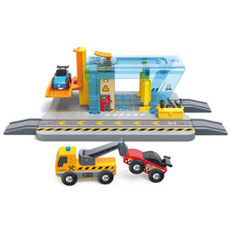 Jucarie din lemn - Statie de reparatii si spalare