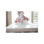 Biberon din plastic cu Gat Ingust, 250 ml., cu cioc ptr. inghitituri mici, Design Leu (BPA Free)