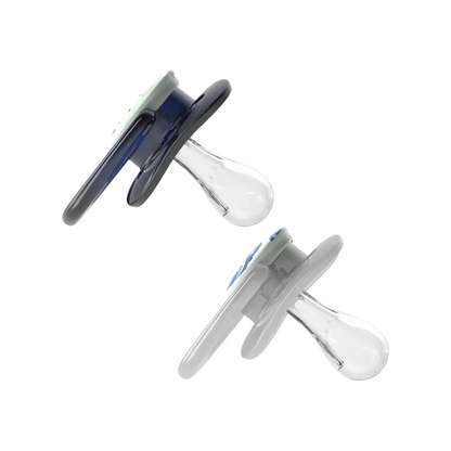 Suzeta silicon "Advantage" cu capac, nivel 1 (0-6 luni), culori fosforescente ptr. baieti (2 pack)