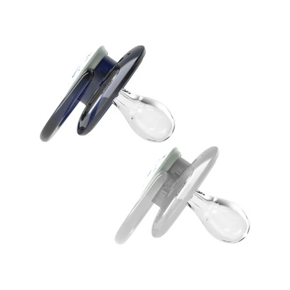 Suzeta silicon "Advantage" cu capac, nivel 2 (6-18 luni), culori fosforescente ptr. baieti (2 pack)
